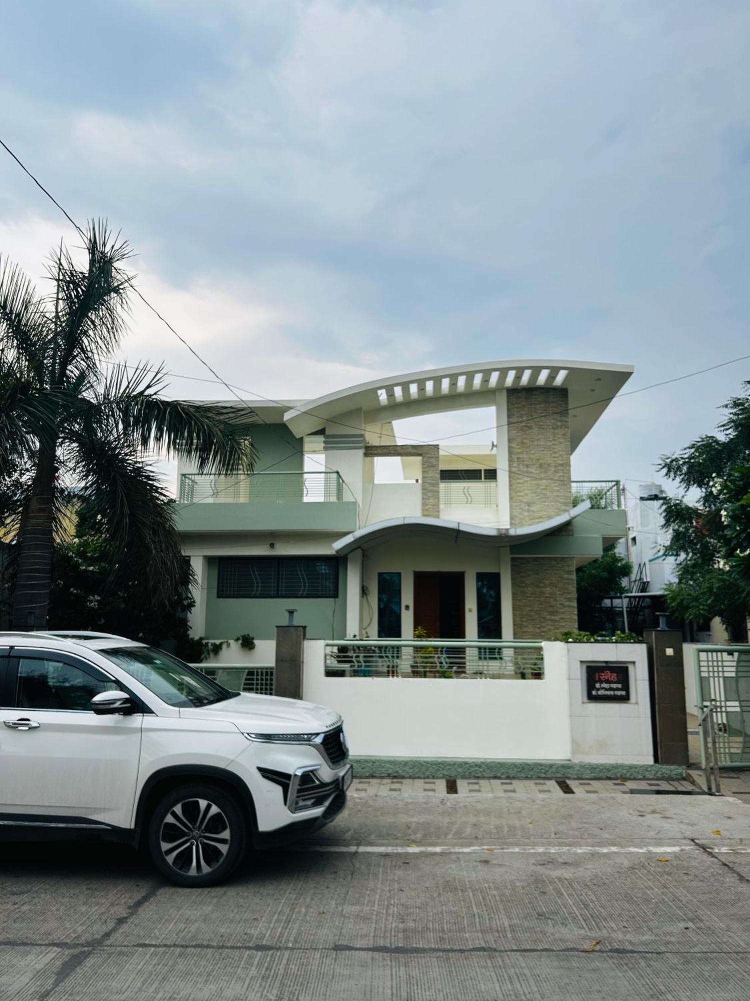 Private & Elegant 3Bhk Villa, Hillside Hideaway, 10 Mins From Mh Bus Stand أورانغاباد المظهر الخارجي الصورة