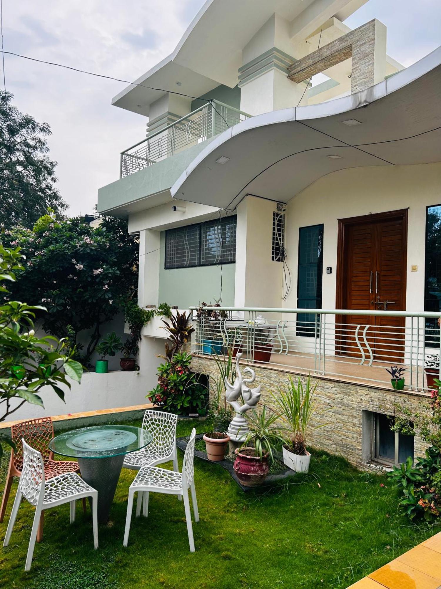 Private & Elegant 3Bhk Villa, Hillside Hideaway, 10 Mins From Mh Bus Stand أورانغاباد المظهر الخارجي الصورة
