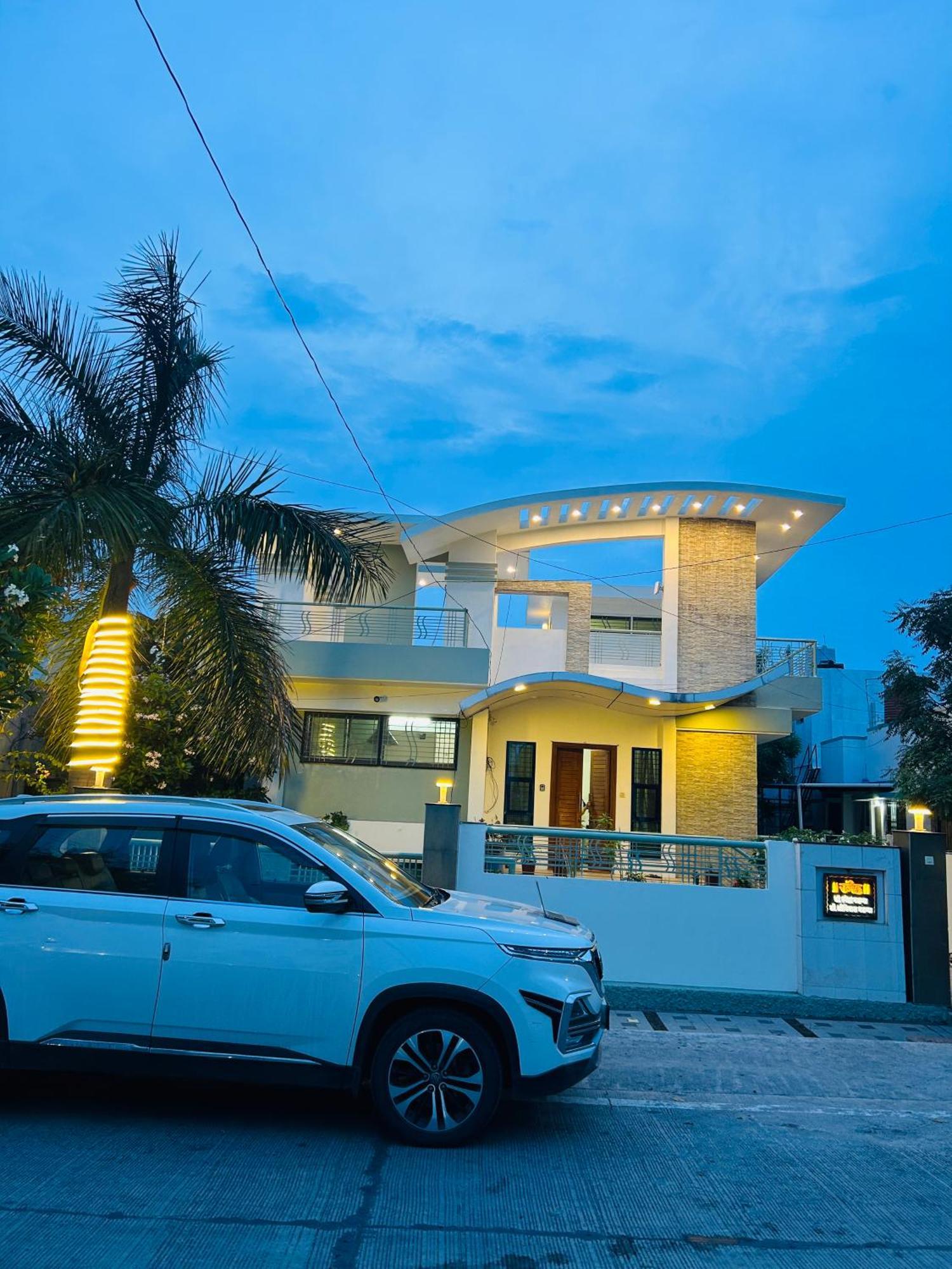 Private & Elegant 3Bhk Villa, Hillside Hideaway, 10 Mins From Mh Bus Stand أورانغاباد المظهر الخارجي الصورة